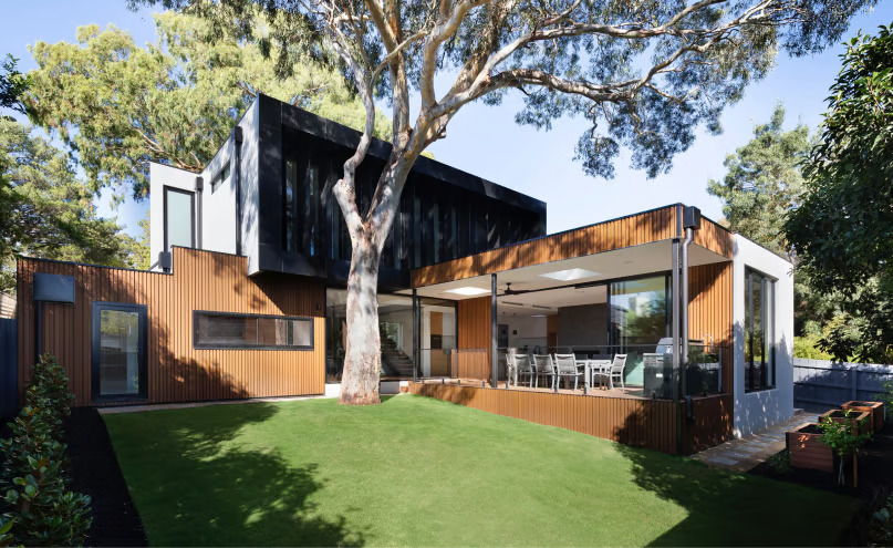SUNSHINE BAY RESIDENCE